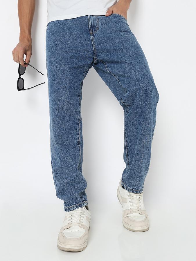 Men Cotton Loose Fit Mid Rise Clean Look Jeans